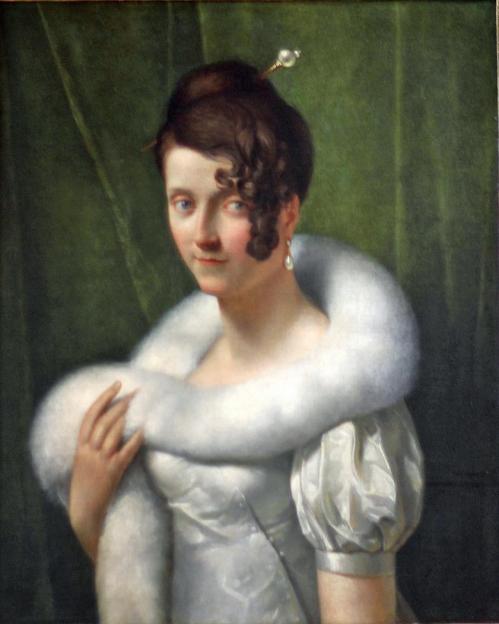 PORTRAIT DE JEUNE FEMME AU BOA